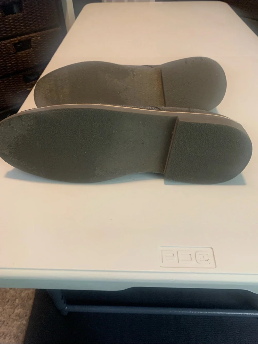 Kenneth Cole Reaction Men's Gray Chukka Boots